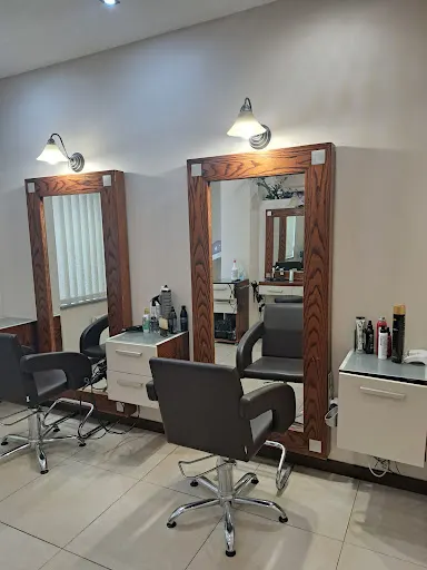 Salon fryzjerski Prestige Pruszków